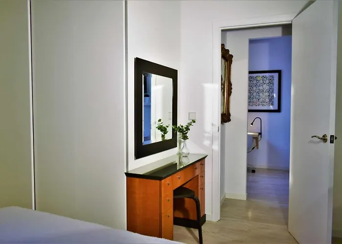 ático De Arte Bañado En Sol Apartamento