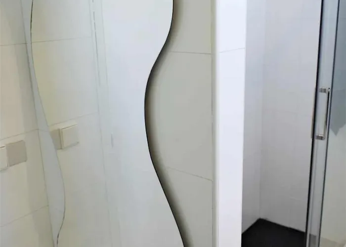 ático De Arte Bañado En Sol Apartamento